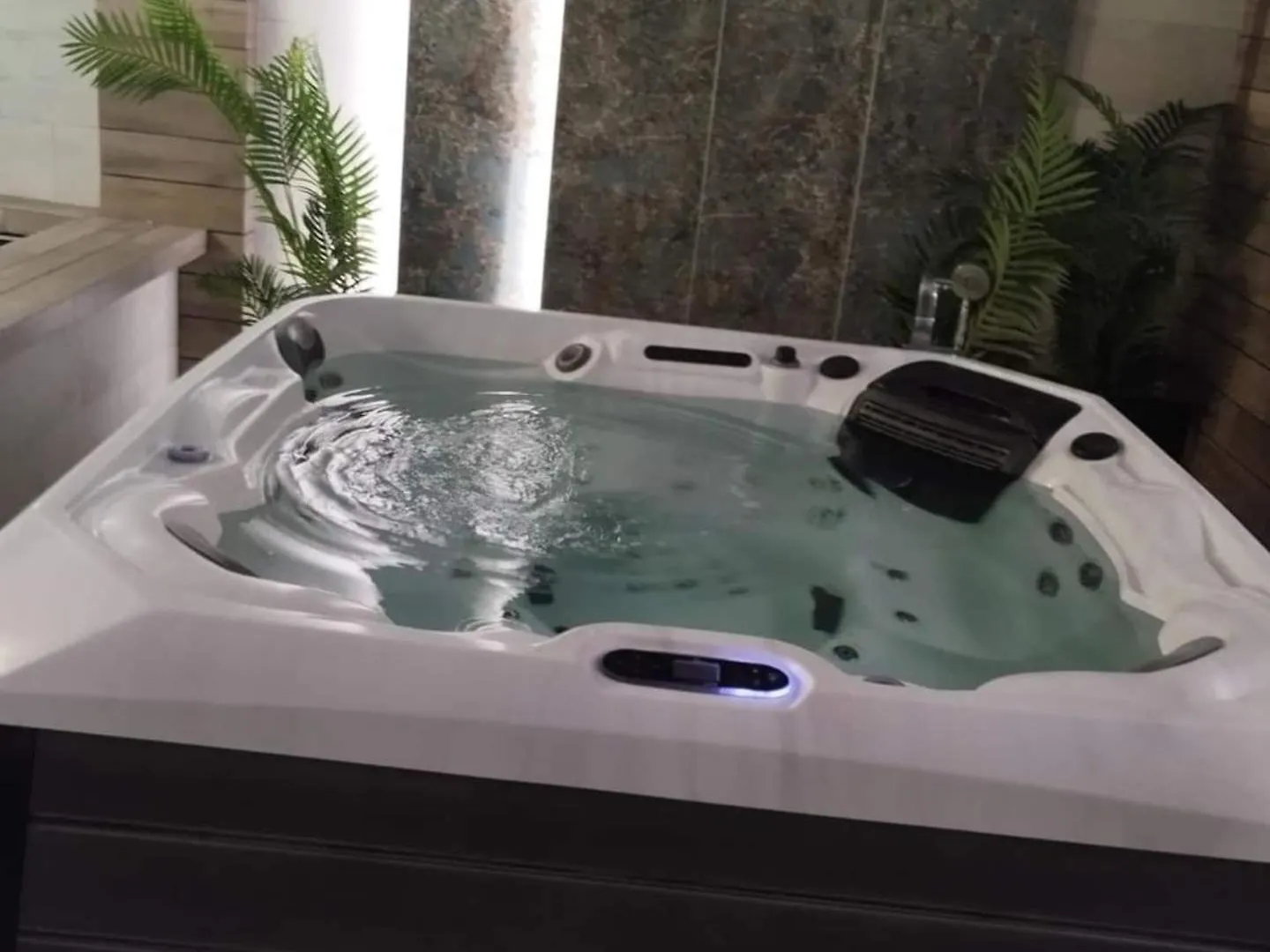 Suite De Lujo Con Piscina Y Spa Quito